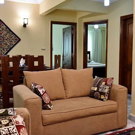 Two-Bedroom Apartment At Mohamed Farid Street Cairo Ngoại thất bức ảnh
