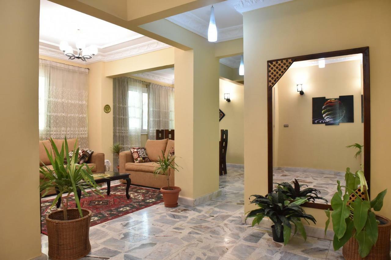 Two-Bedroom Apartment At Mohamed Farid Street Cairo Ngoại thất bức ảnh