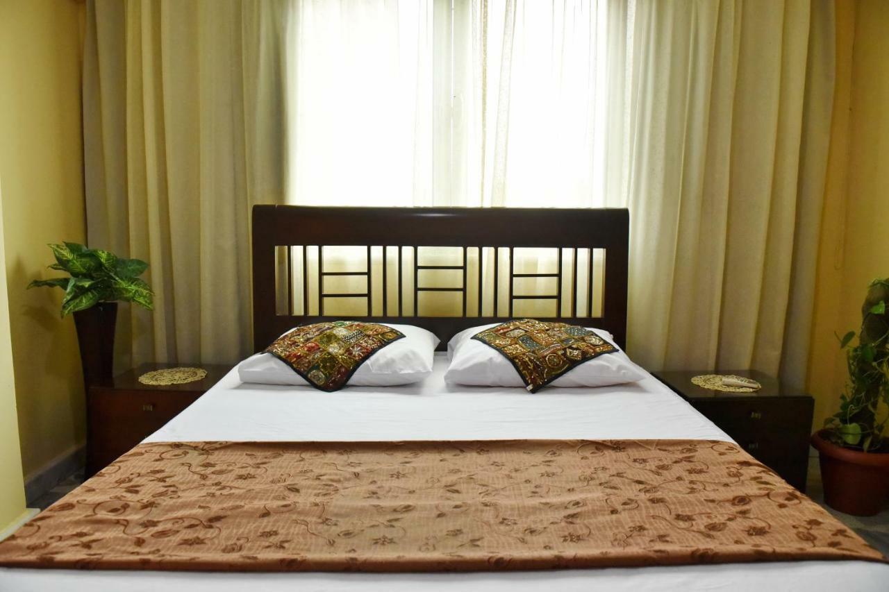 Two-Bedroom Apartment At Mohamed Farid Street Cairo Ngoại thất bức ảnh