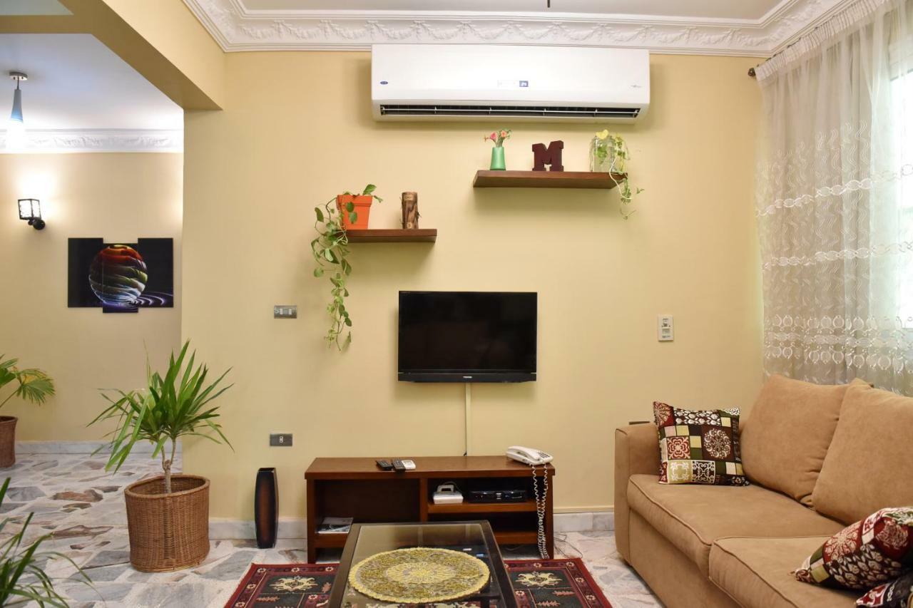 Two-Bedroom Apartment At Mohamed Farid Street Cairo Ngoại thất bức ảnh